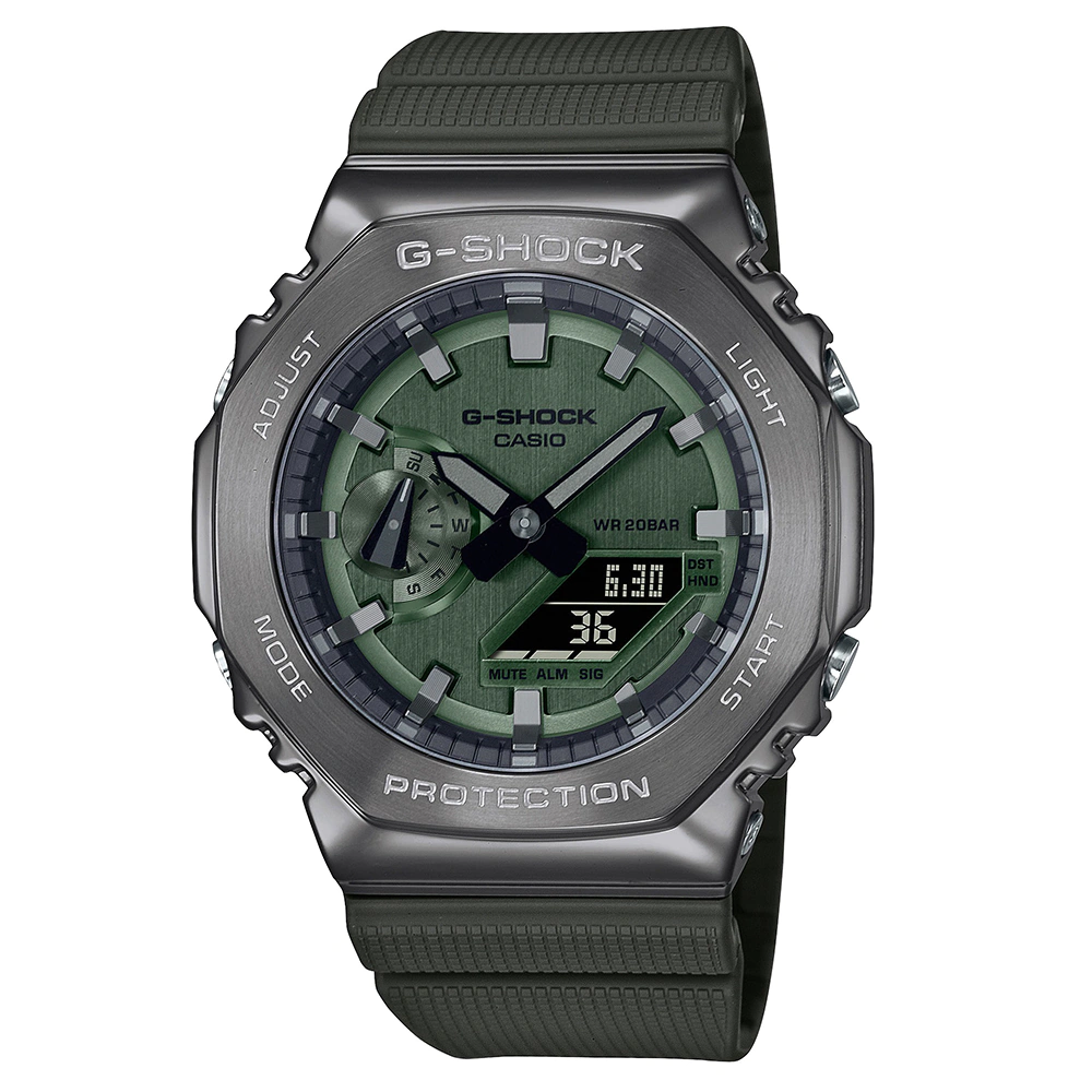 Часовник g-shock gm-2100b-3aer Часовник G-Shock Gm-2100B-3Aer