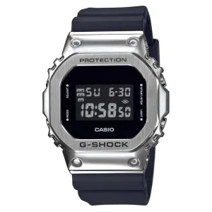 Часовник G-Shock  GM-5600U-1ER