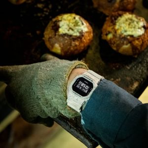 Dw 5600Wm 5Er 5-Casio-Gshock-Baby-G