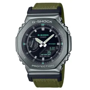 Часовник G-Shock  GM-2100CB-3AER